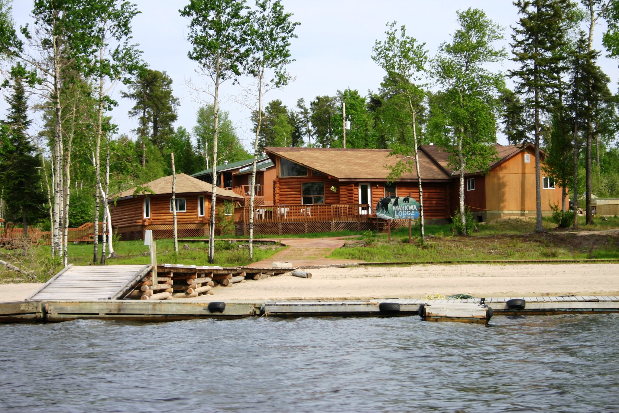 Mahkwa Lodge