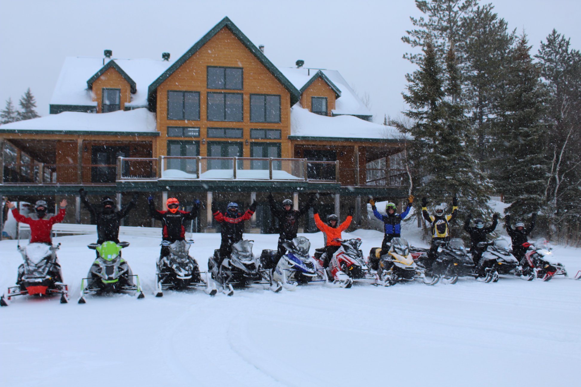 Moose Horn Lodge snowmobilers 