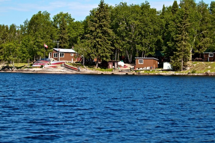 Bluffy Lake Lodge