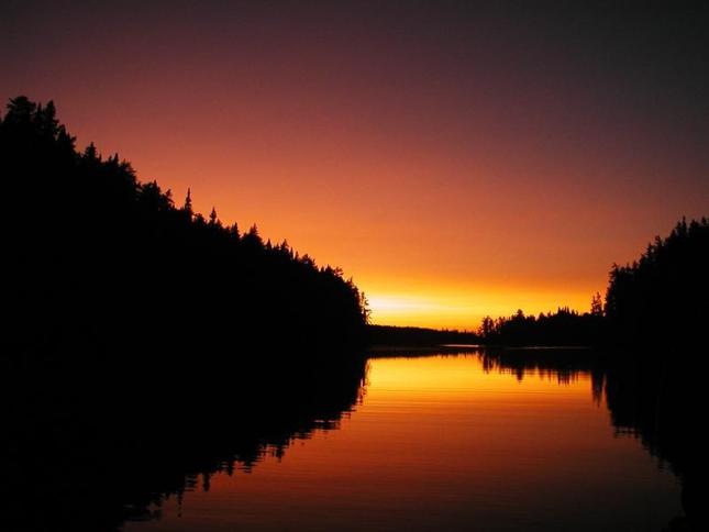 sunset at Lake Onaping Lodge