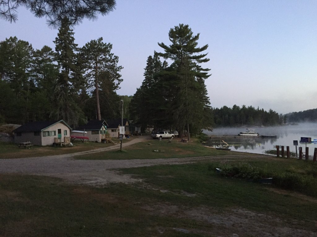 Happy Landing Lodge