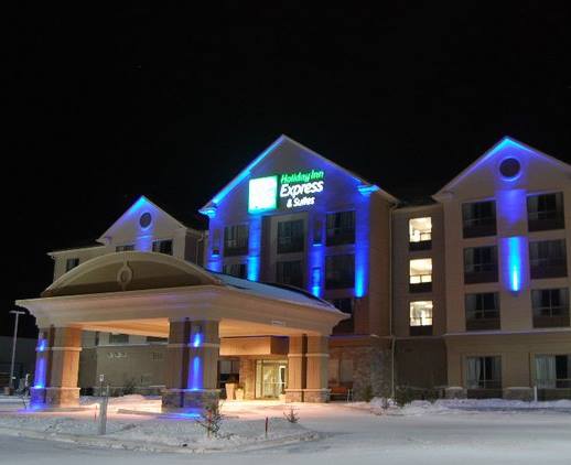 holiday inn new liskeard winter exterior