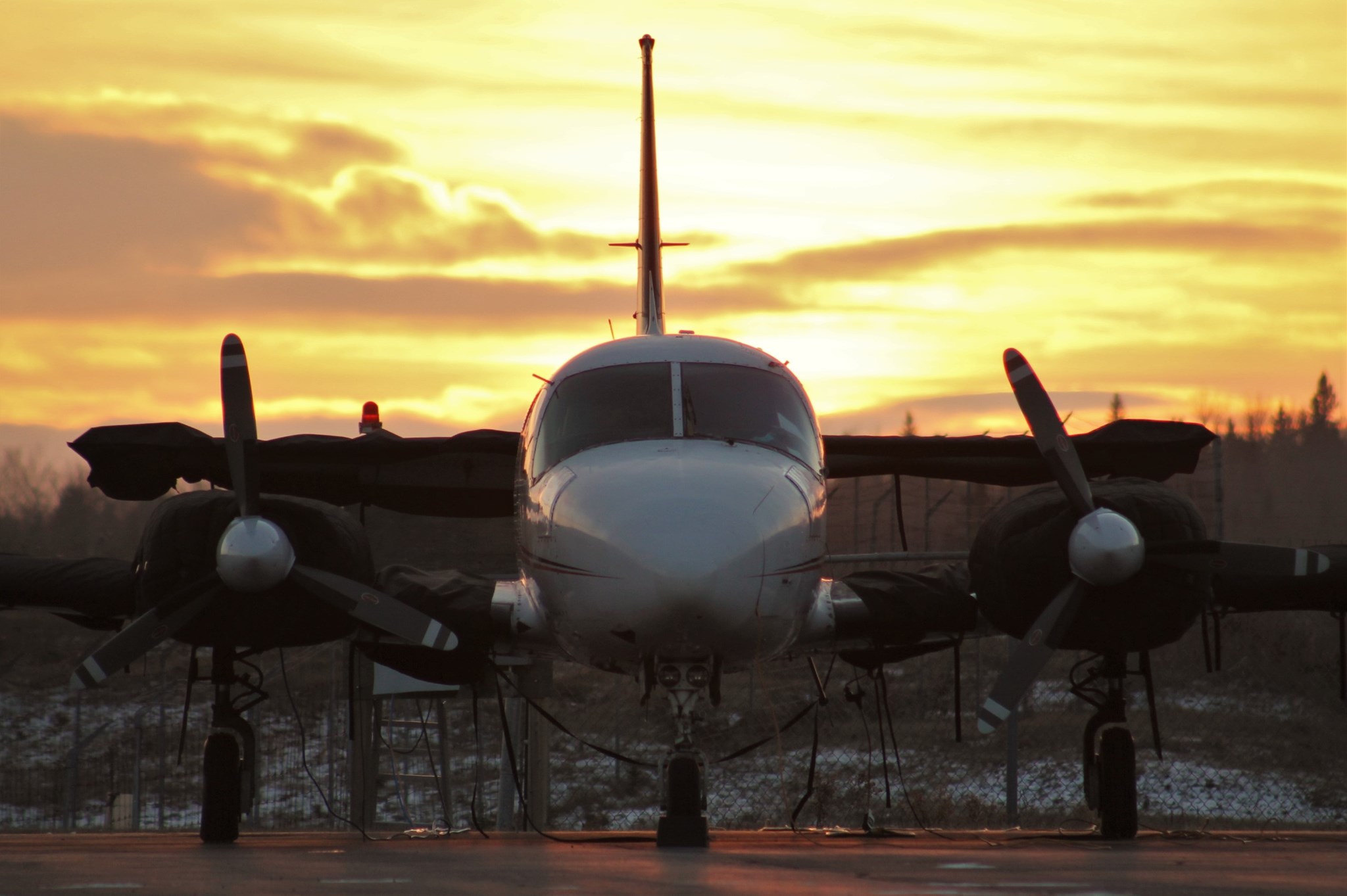 Red Lake Airport plane