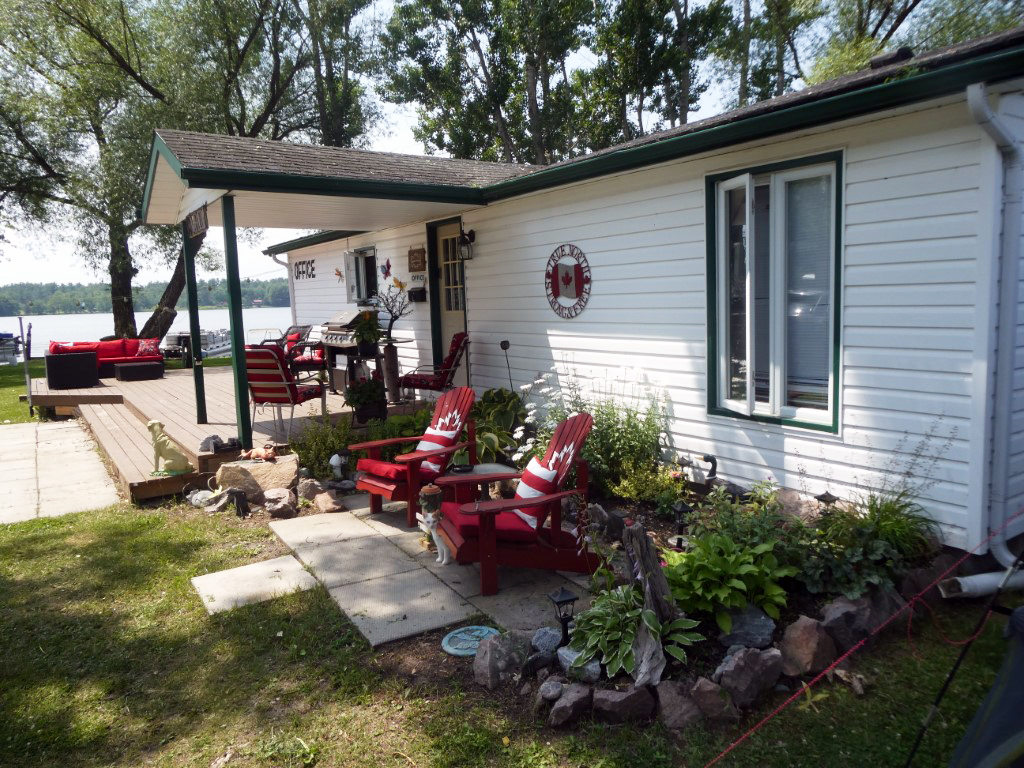 Rainville Cedar Cottages in Verner Ontario