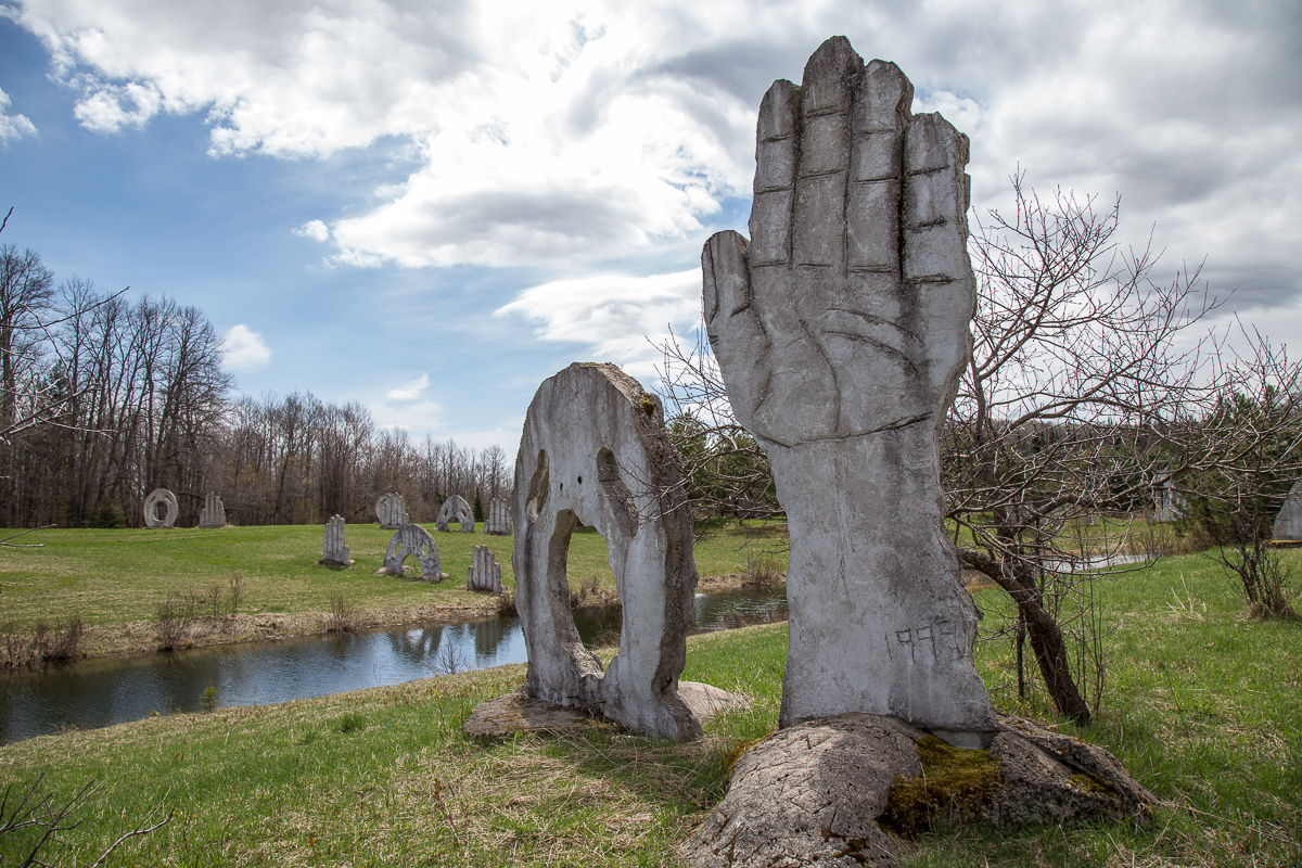 screaming heads of midlothian - burks falls