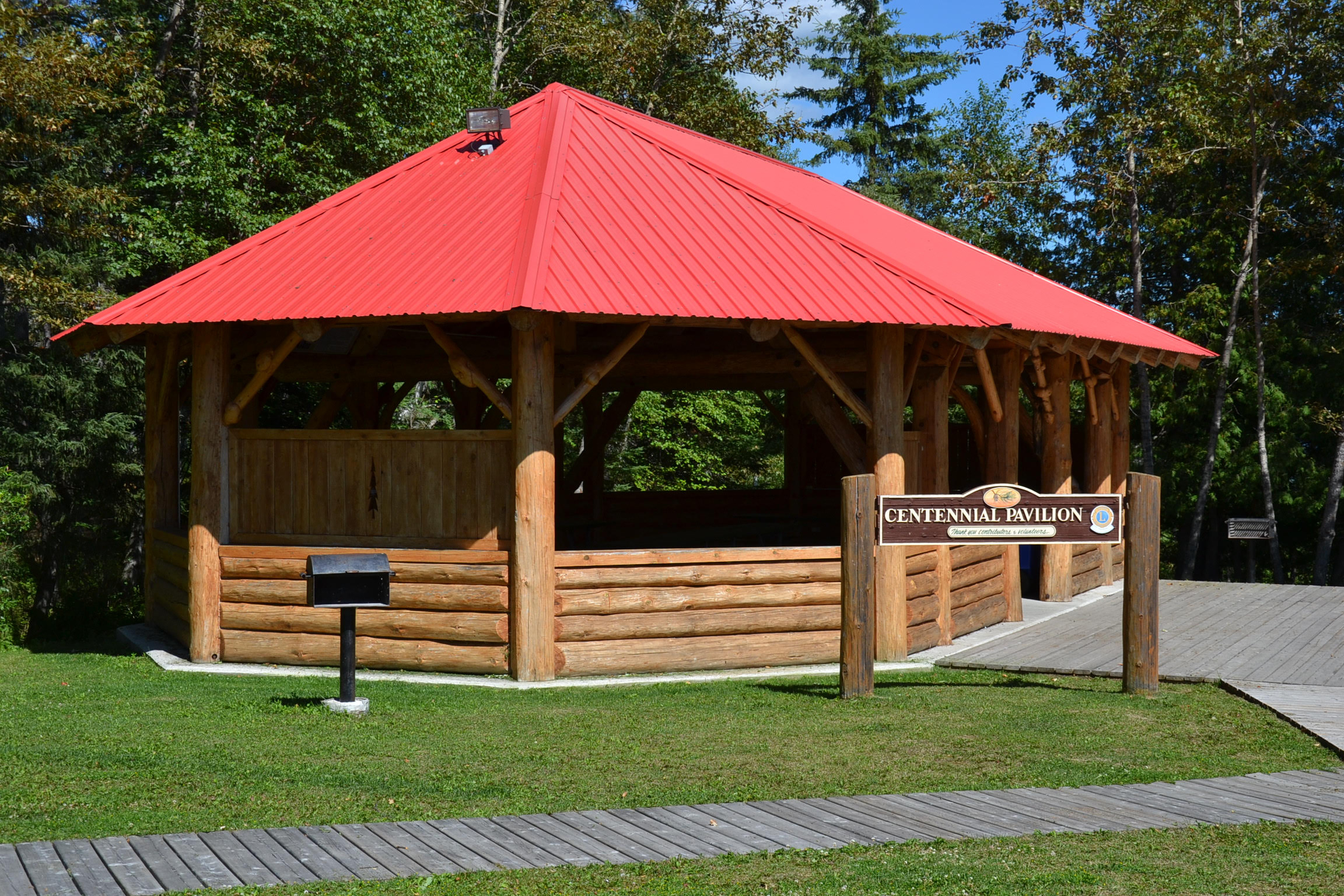 Pine Tree Park pavilion 