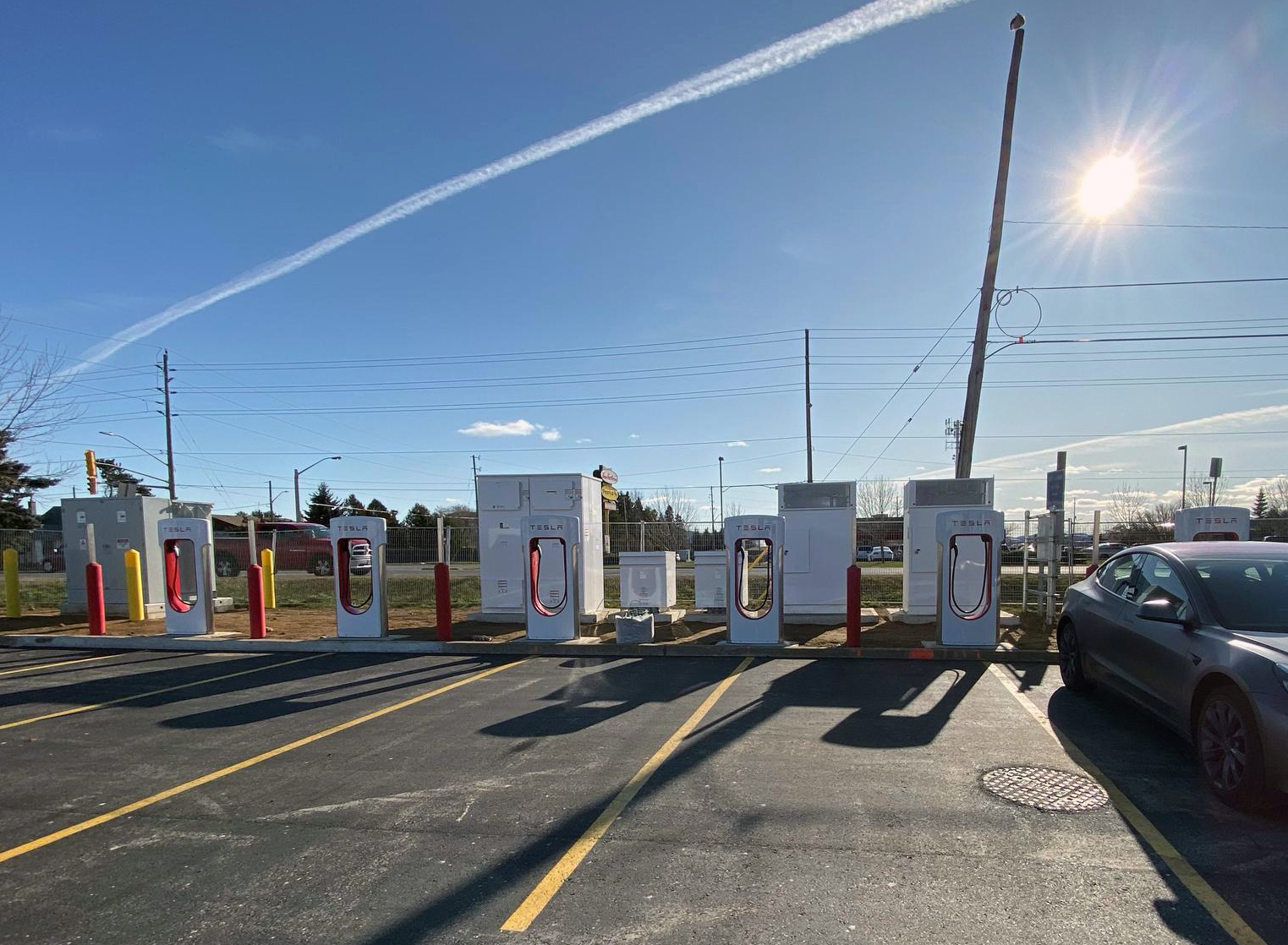 Tesla Supercharger in Thunder Bay