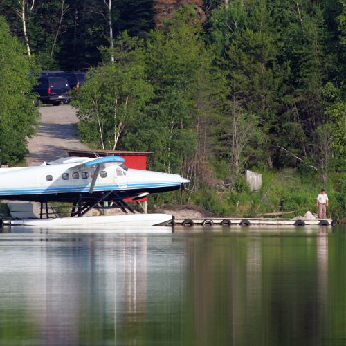 fly in location in minaki - plane - dock