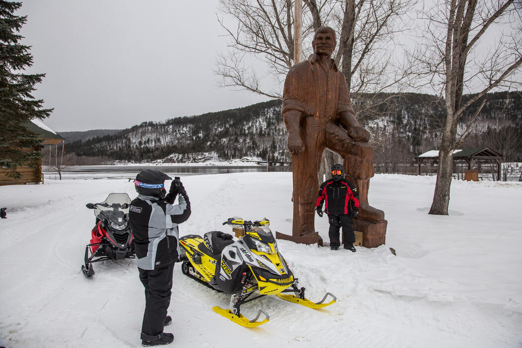 snowmobile at big joe mufferaw statue mattawa museum explorers point