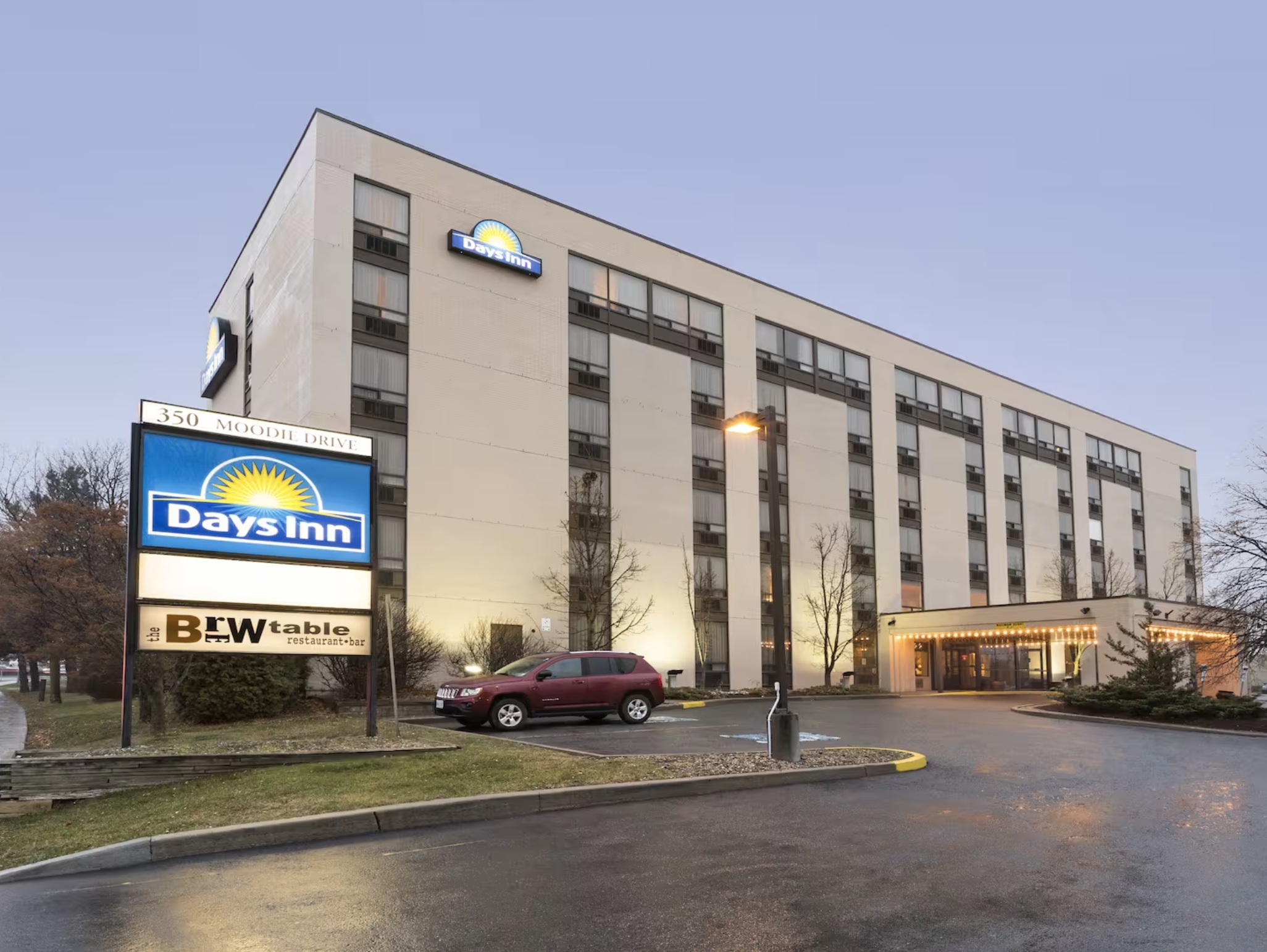 Days Inn by Wyndham Ottawa West