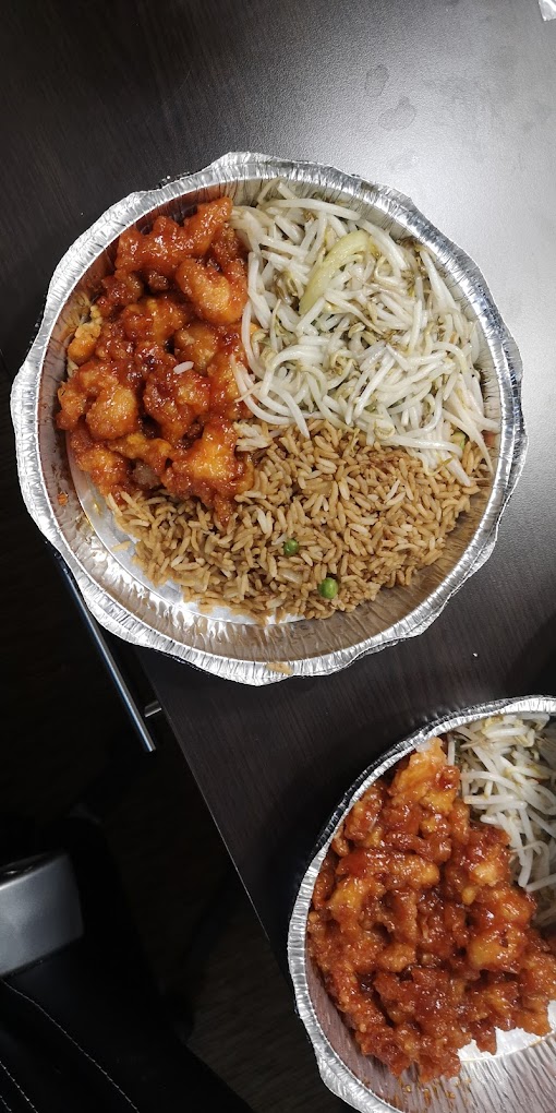 Chinese food in take out containers