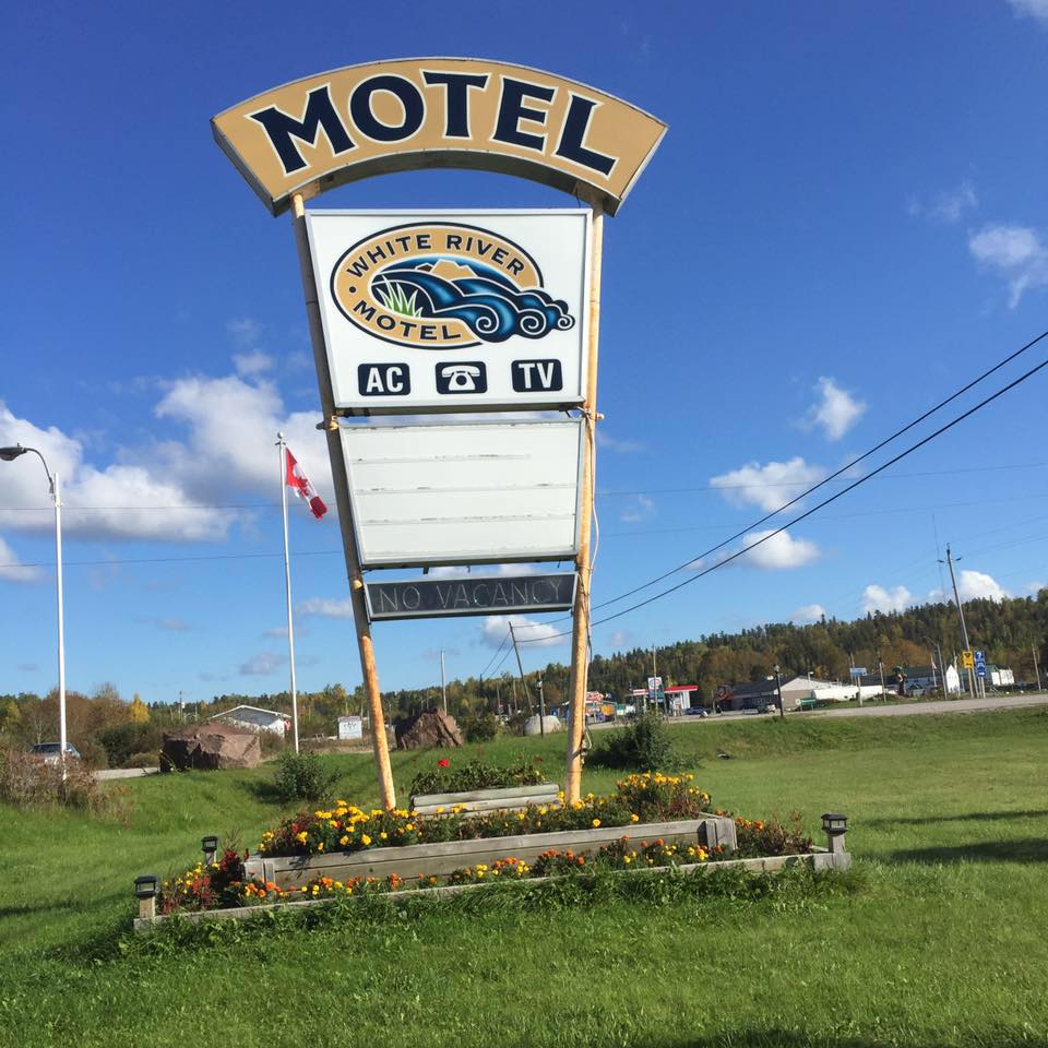 Motel sign on front lawn