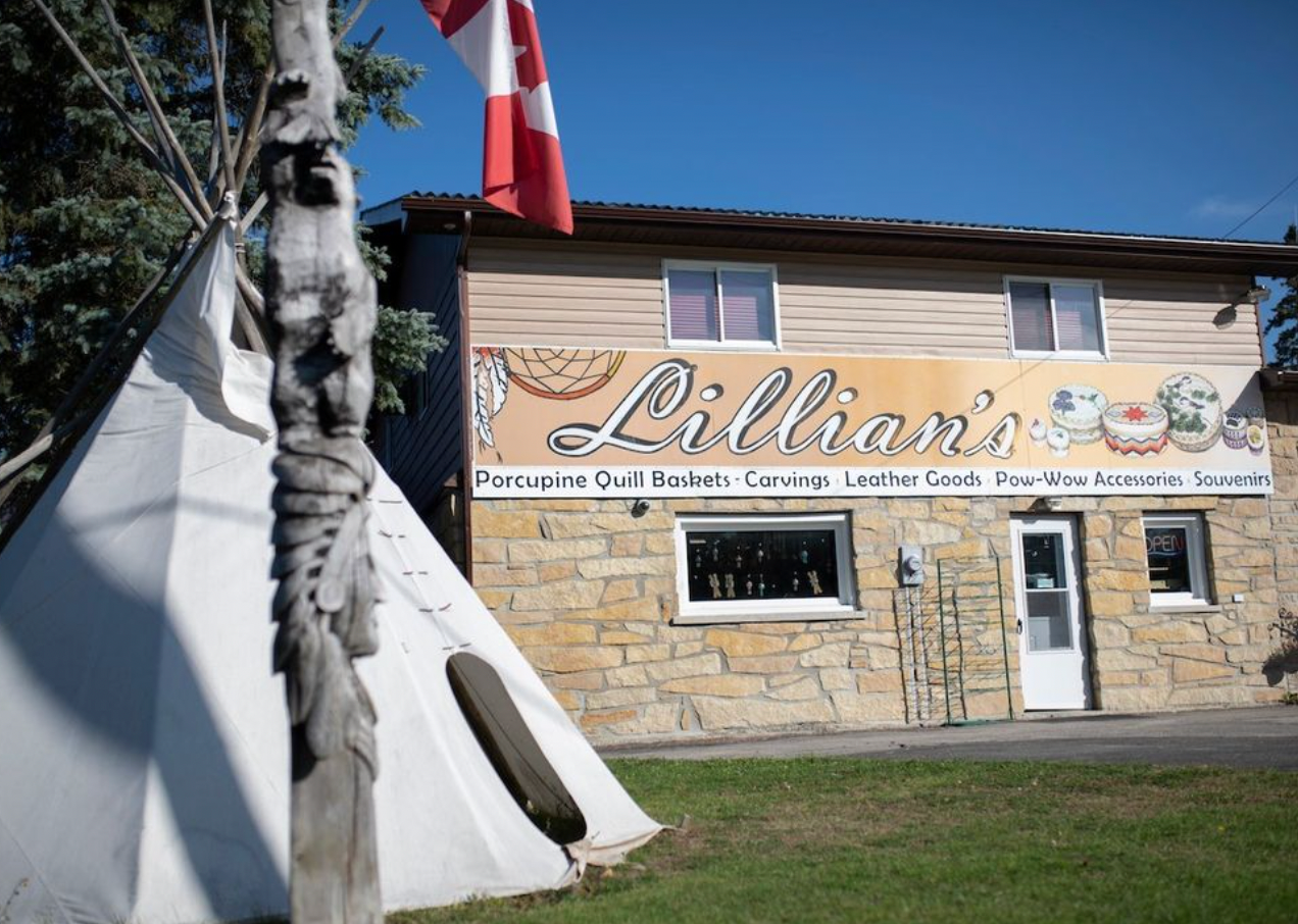 lillians crafts building 