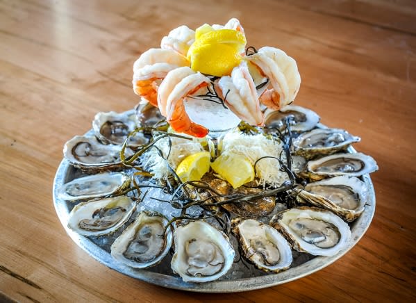 a plate of oysters