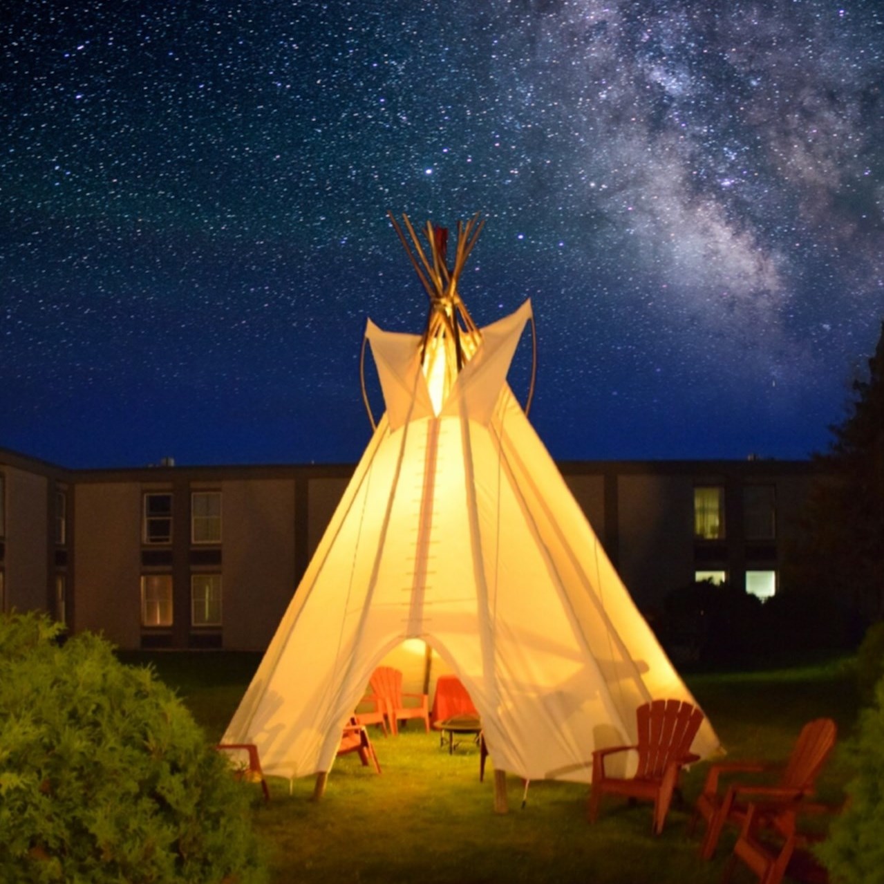 Tipi in courtyard of hotel