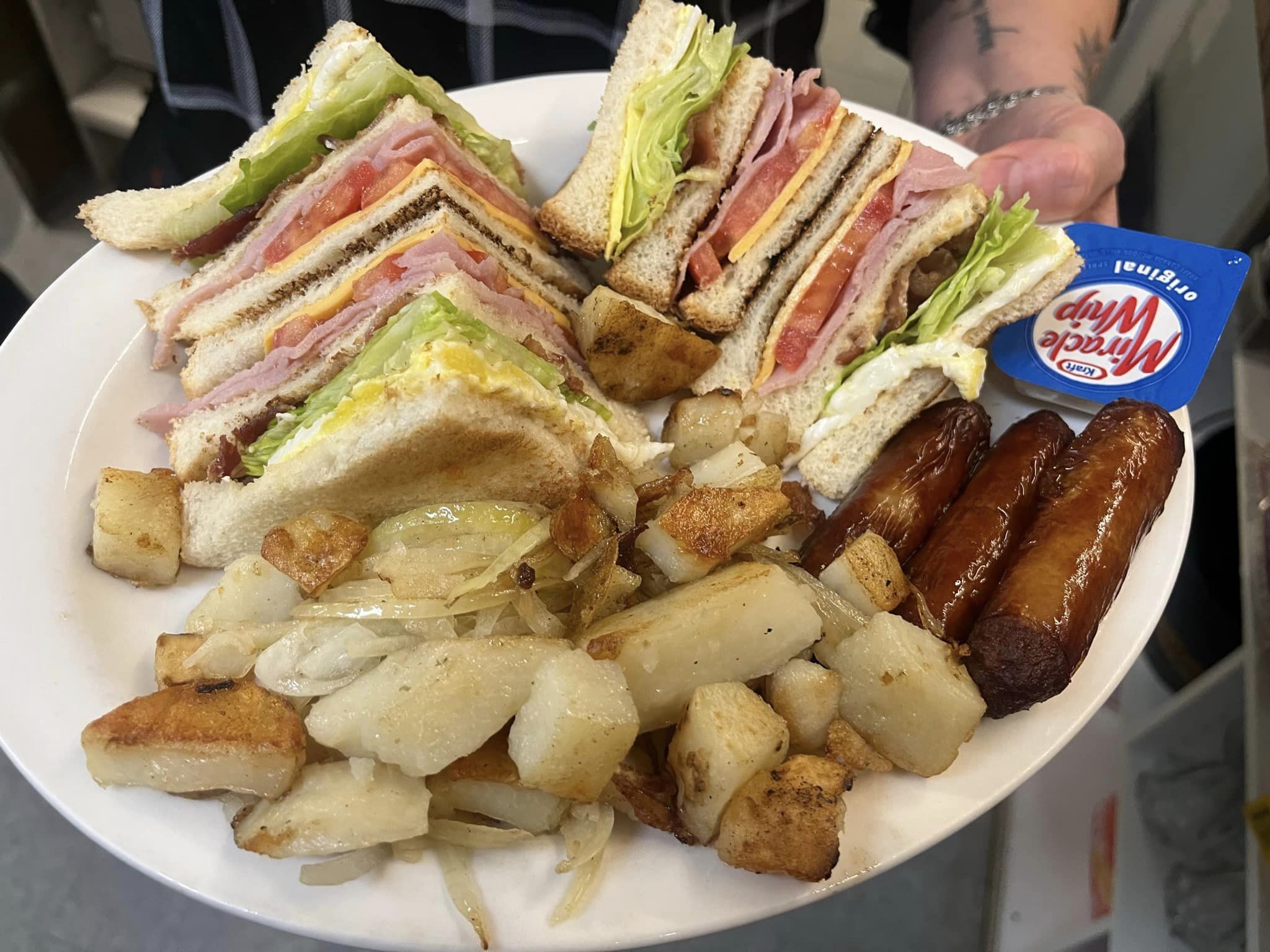 Sandwich and sides