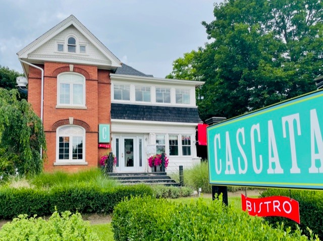 exterior building of Cascata Bistro restaurant carlisle