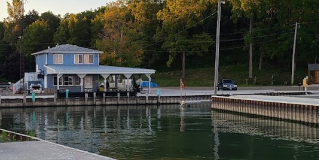 Frankie's Hunger Hut at Port Glasgow Yacht Club & Marina on the Cruise the Coast southwestern Ontario motorcycle touring route