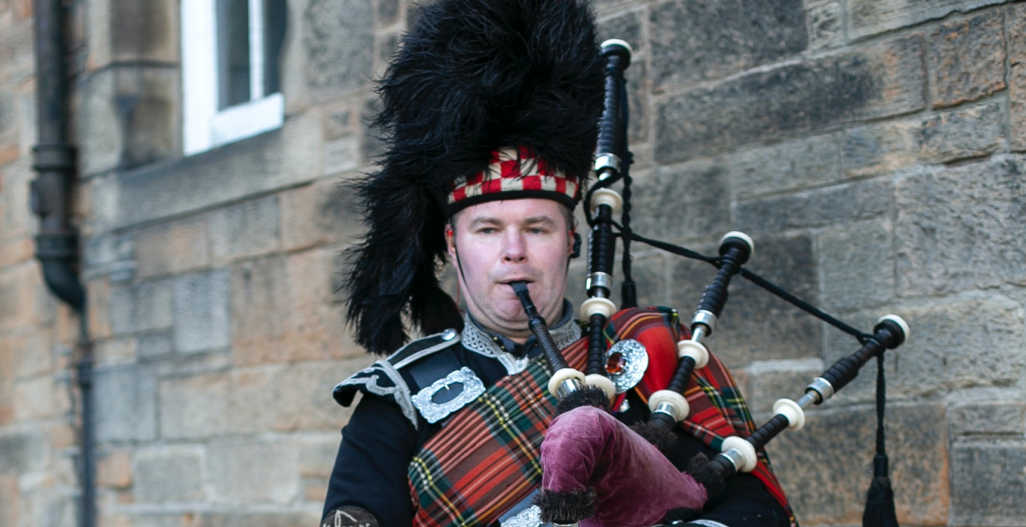 piper at Kincardine Scottish Festival