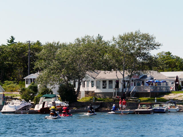 Henry’s Fish House, Frying Pan Island, Ontario