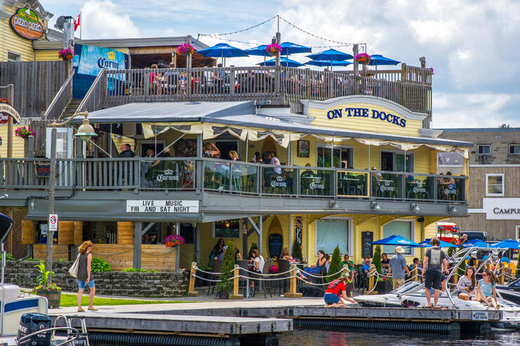 patio at On the Docks bar and restaurant Huntsville Ontario