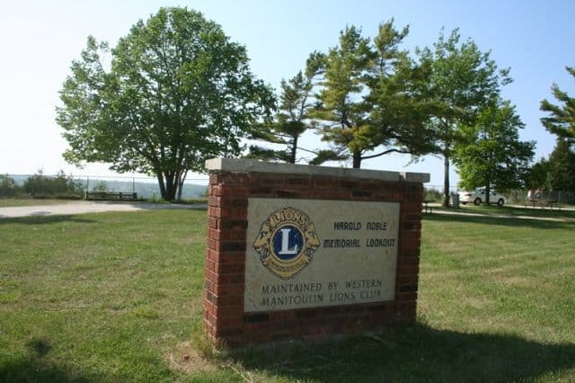 East Bluff Lookout Memorial