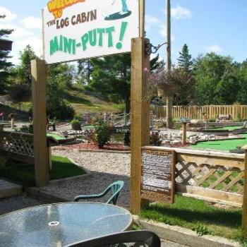 Mini Putt