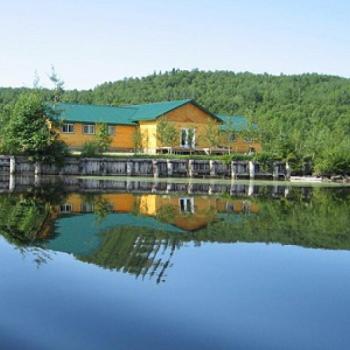 Northern Woods Lodge