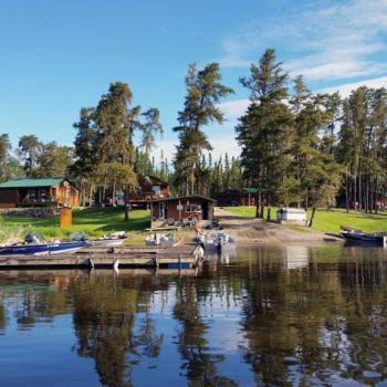 Lac Seul Evergreen Lodge