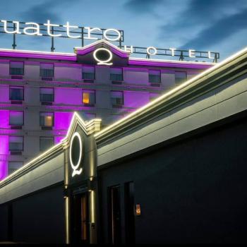 Quattro Hotel evening