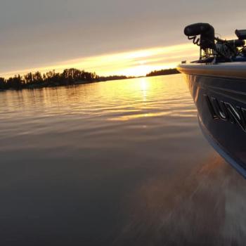 Wild4Life Lund boat sunset