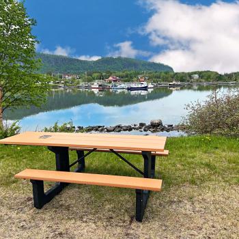 Red Rock Marina Superior Picnic Table