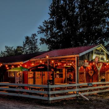 Muddy's Pit BBQ exterior