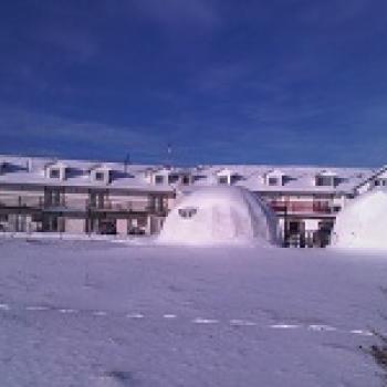 Front of Inn with igloos