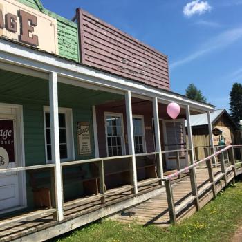 Store fronts in Heritage Park