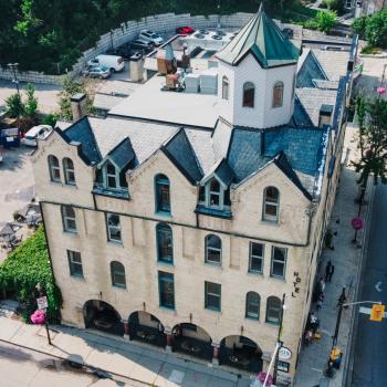 arlington hotel from above