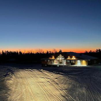 Ski hill and lodge