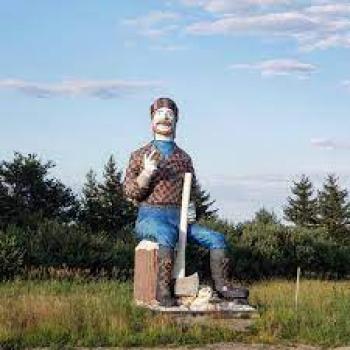 Large statue of lumberjack