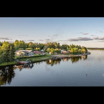 Waterfront view with cabins